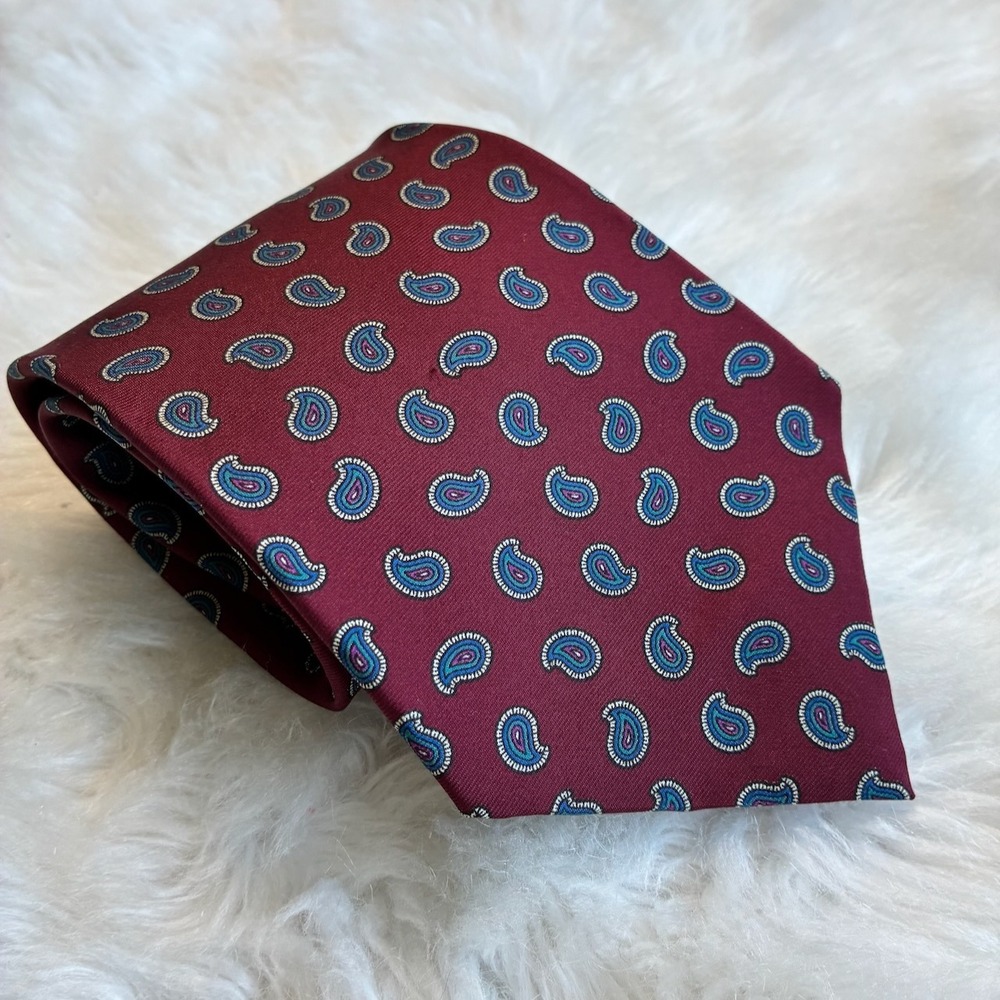 Preferred Stock Mens Vintage Italian Silk Tie Burgundy Red Paisley Print